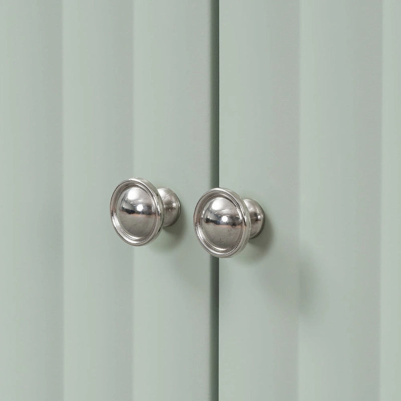 Élégant buffet à quatre portes avec portes à motif ondulé et pieds cylindriques
