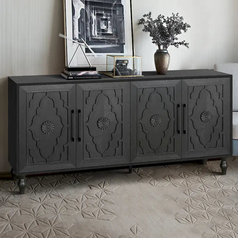 Grand meuble de rangement avec portes sculptées motif floral et poignées en métal, idéal pour le salon, la cuisine ou l'entrée.