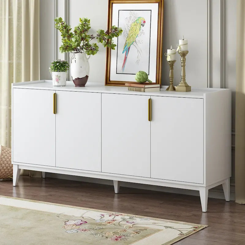 Buffet en bois avec 4 portes