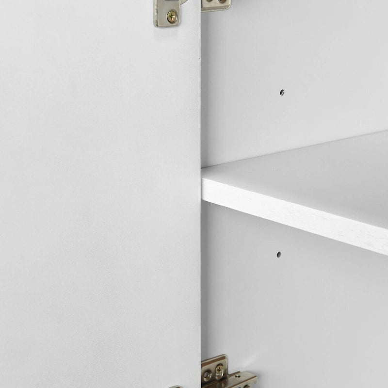 Buffet en bois avec 4 portes