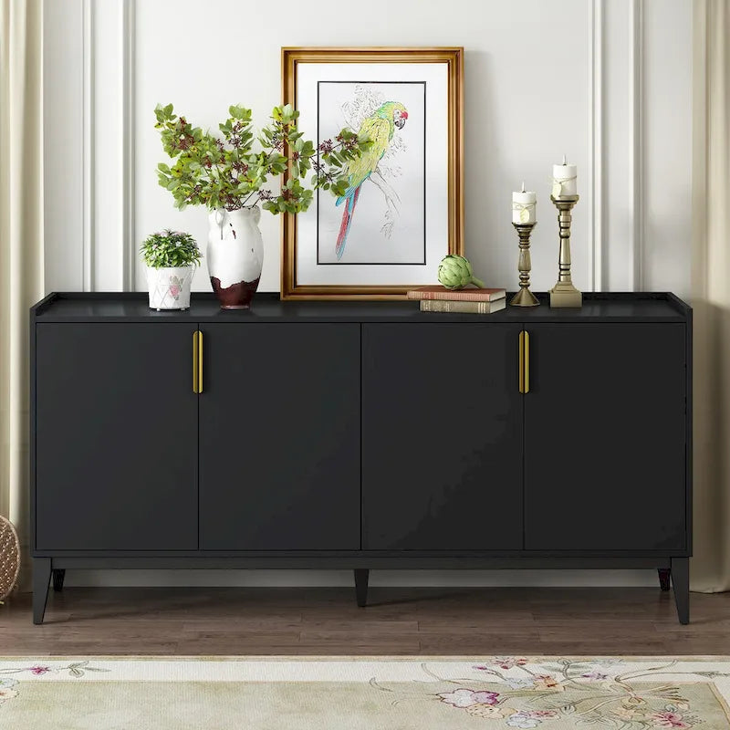 Buffet en bois avec 4 portes